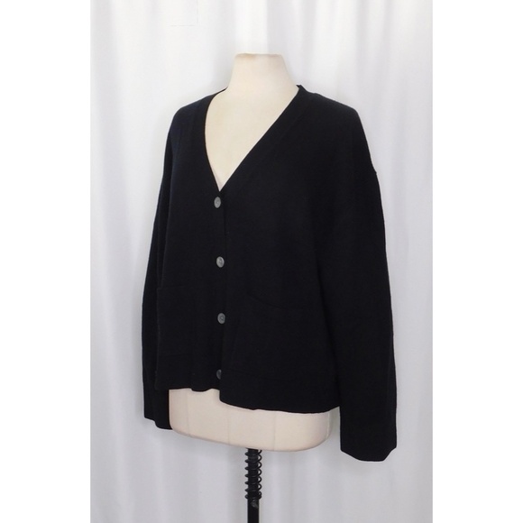 NWT!! J. CREW Cashmere Patch Pocket Cardigan Sweater Button Knitwear X-Large - Picture 6 of 15